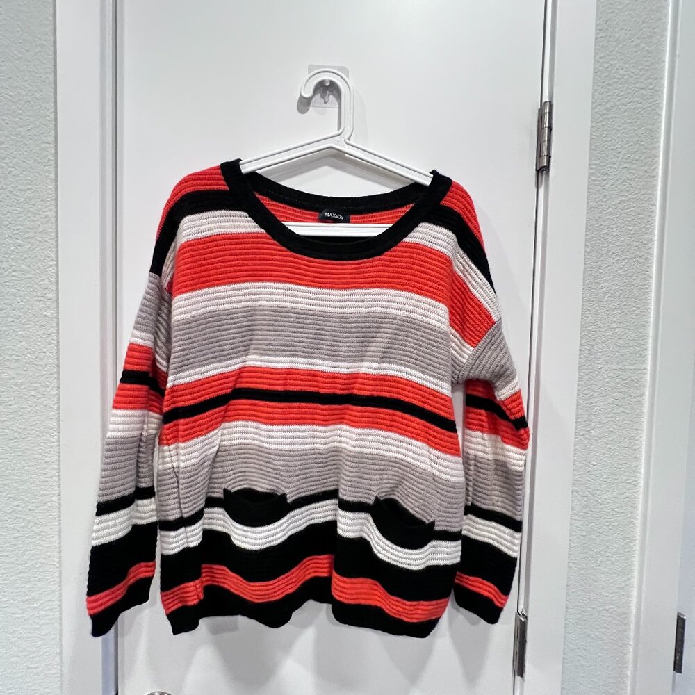 Max&Co Sweater Size Large